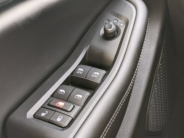 New 2025 Jeep Grand Cherokee Laredo X RWD image 19