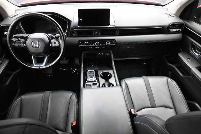 Certified 2024 Honda Pilot EX-L image 9