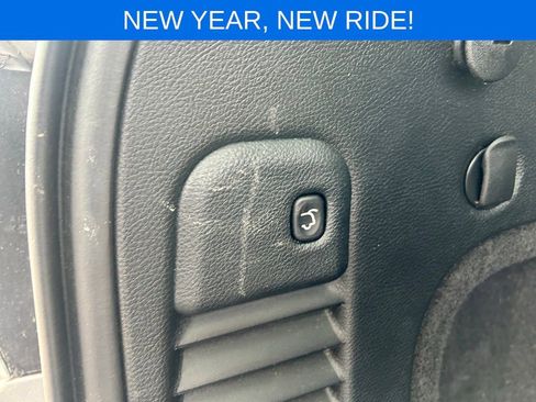 Used 2020 Jeep Grand Cherokee Limited w/ Luxury Group II image 19