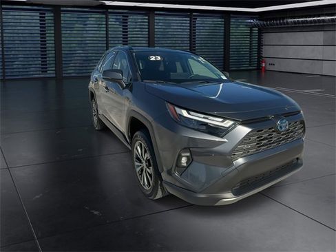 Used 2023 Toyota RAV4 Limited image 2