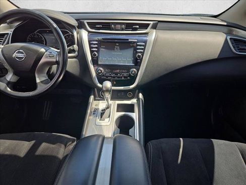 Used 2018 Nissan Murano SV FWD image 17