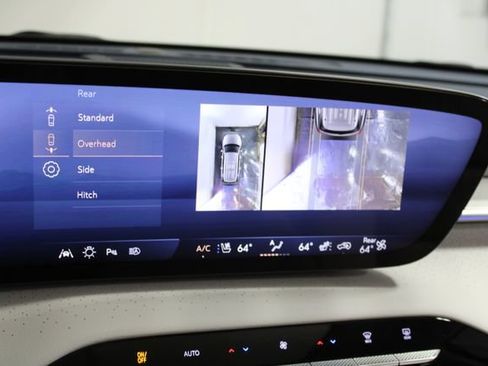 Used 2025 Buick Enclave Avenir w/ Super Cruise Package AWD/4WD image 24