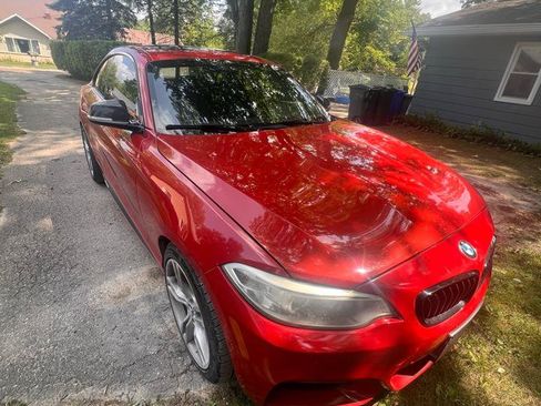 Used 2015 BMW M235i xDrive Coupe AWD/4WD image 4