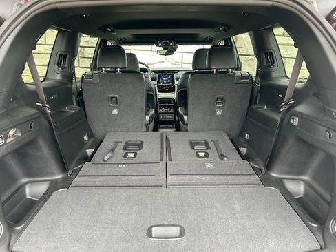 Certified 2023 Jeep Grand Cherokee L Laredo image 11