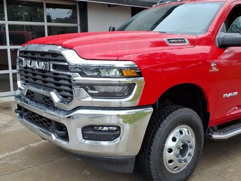 Used 2026 RAM 3500 Big Horn AWD/4WD image 8