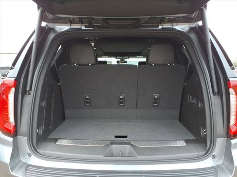 Used 2021 GMC Yukon AT4 w/ Rear Media and Nav Package image 6
