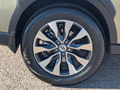 Used 2025 Subaru Outback Touring XT w/ Popular Package #2 image 7