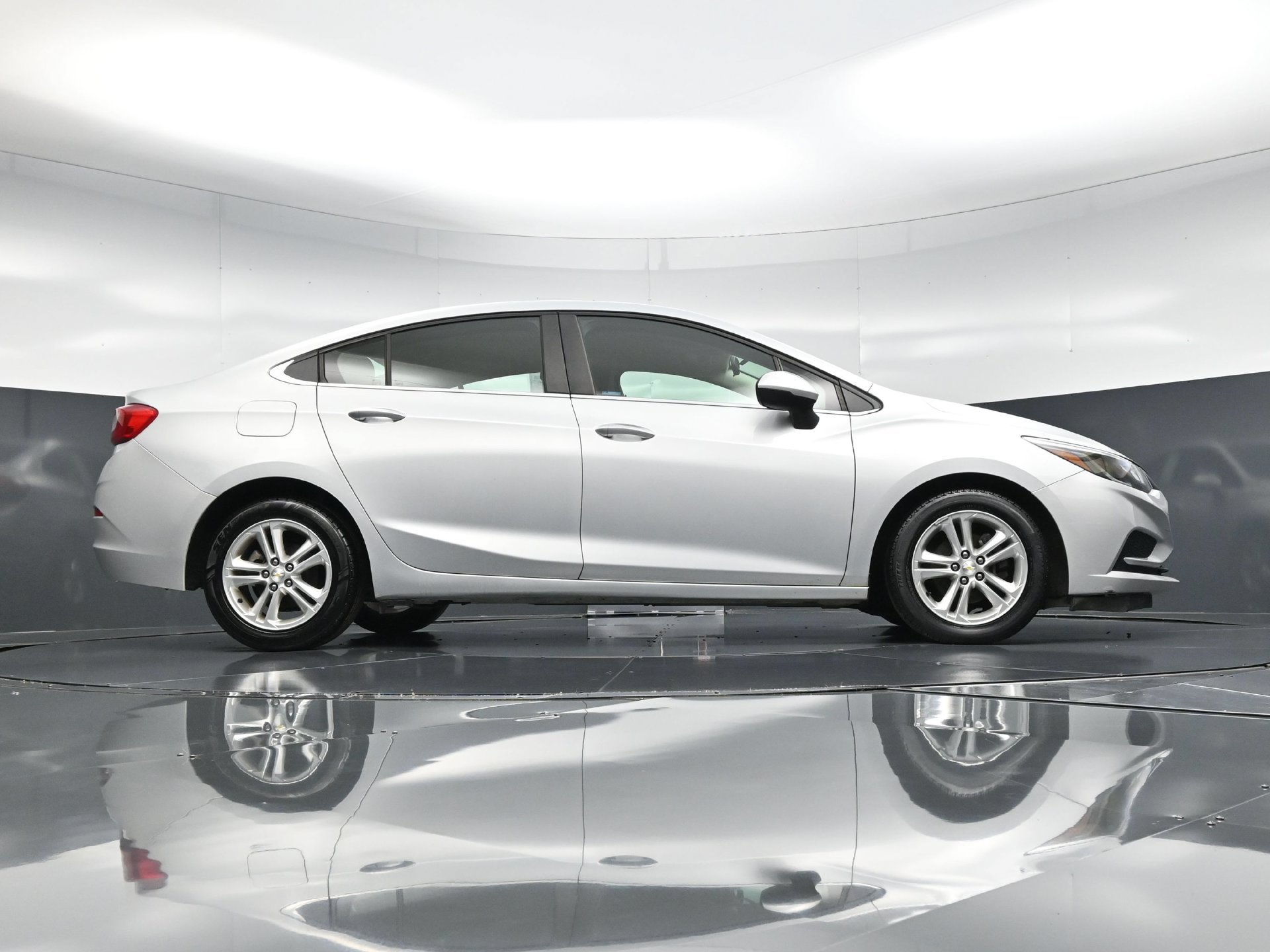 Used 2016 Chevrolet Cruze LT FWD image 68