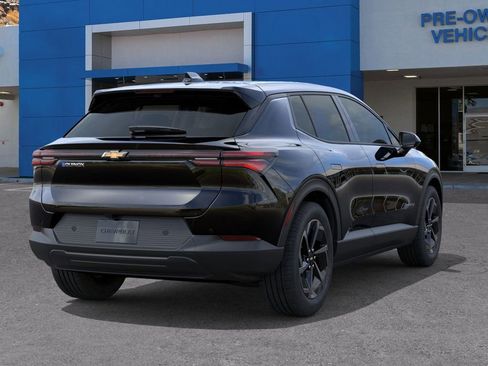 New 2026 Chevrolet Equinox EV LT image 4