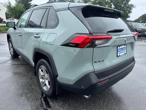 Used 2022 Toyota RAV4 XLE w/ Convenience Package AWD/4WD image 3