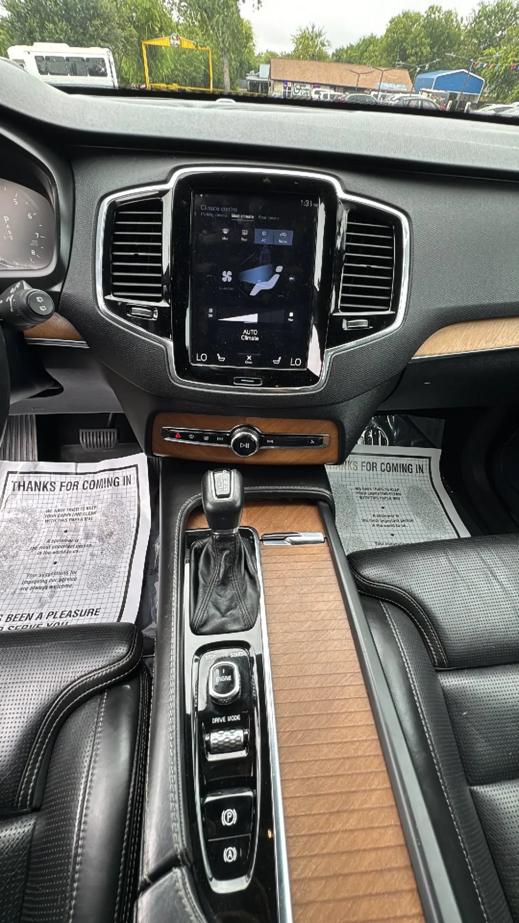 Used 2017 Volvo XC90 T6 Inscription w/ Vision Package AWD/4WD image 19