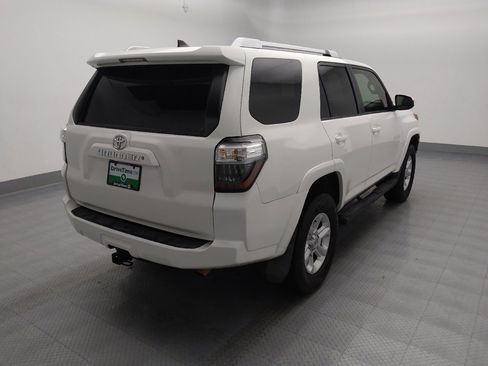 Used 2018 Toyota 4Runner SR5 image 9