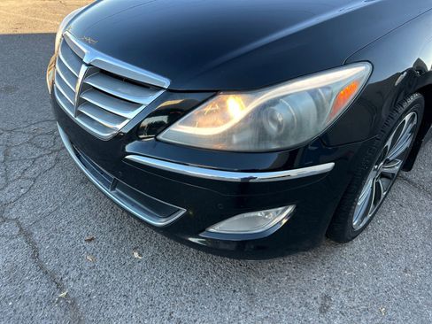 Used 2013 Hyundai Genesis 5.0 R-Spec image 10