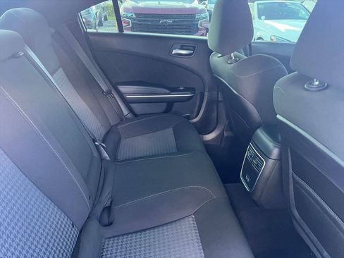 Used 2022 Dodge Charger Scat Pack RWD image 9