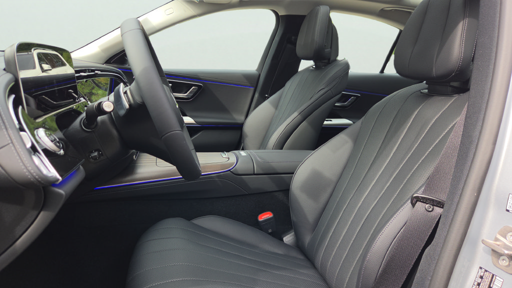 New 2027 Mercedes-Benz E 450 4MATIC Sedan image 19