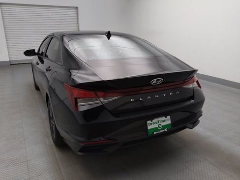 Used 2021 Hyundai Elantra SEL FWD image 6