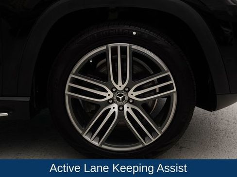 Used 2023 Mercedes-Benz GLS 450 4MATIC image 5
