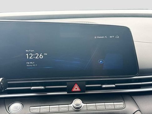 Certified 2025 Hyundai Elantra SEL FWD image 14