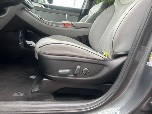 Used 2025 Hyundai Palisade SEL FWD image 9