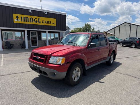 Used 2002 Ford Explorer Sport Trac 4x4 image 2