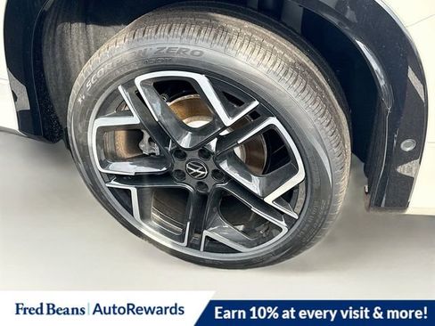 New 2026 Volkswagen Tiguan SEL R-Line image 17