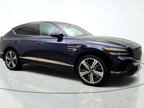 Used 2025 Genesis GV80 3.5T e-SC AWD/4WD image 3