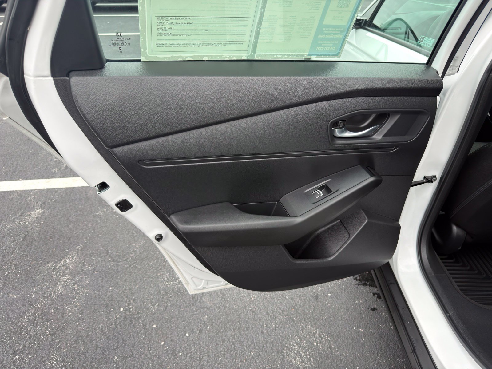 Used 2025 Honda Accord SE image 27