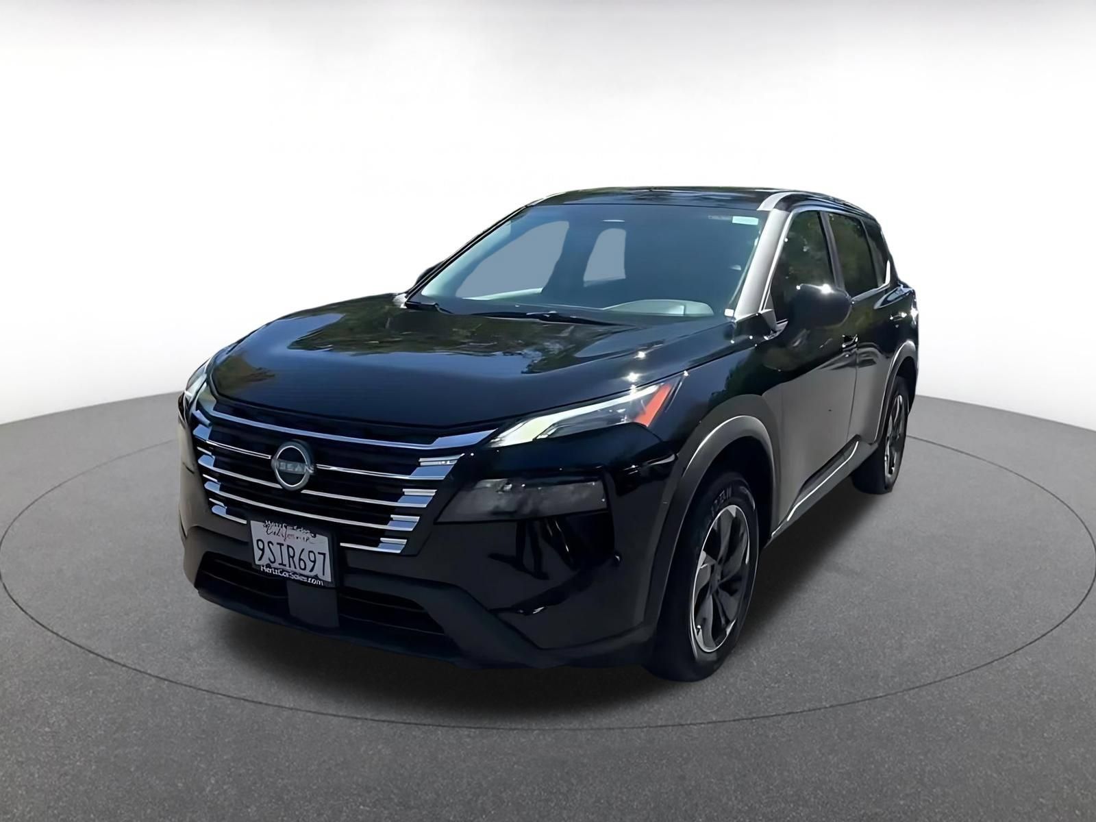Used 2025 Nissan Rogue SV AWD/4WD image 7