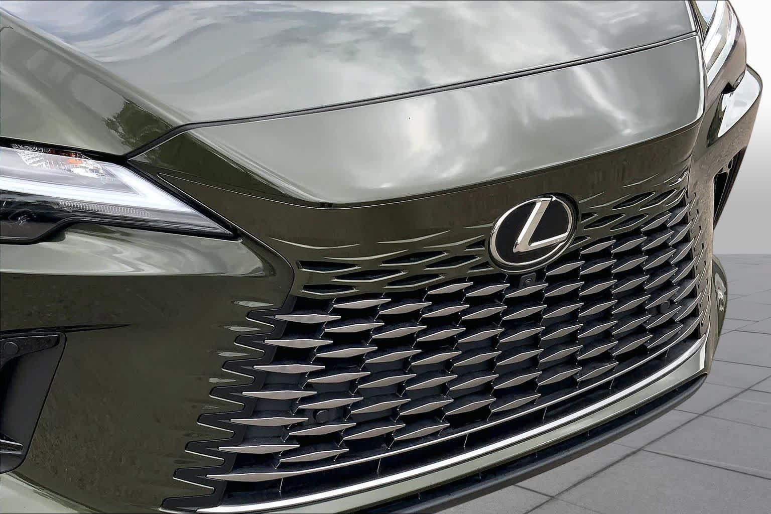 Used 2024 Lexus RX 350 Premium w/ Convenience Package AWD/4WD image 28