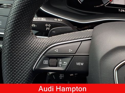 Used 2023 Audi SQ8 Prestige AWD/4WD image 27