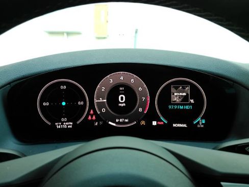 Used 2025 Porsche Panamera 4 AWD/4WD image 45