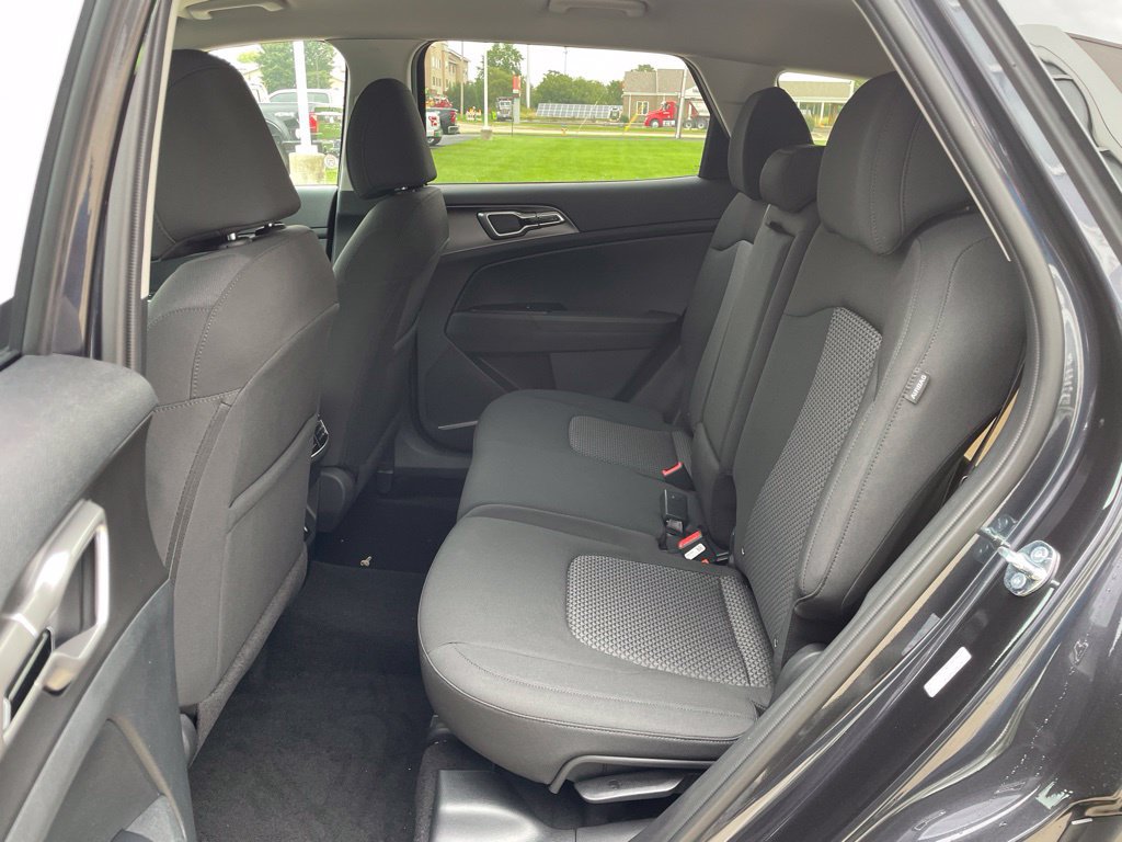 New 2027 Kia Sportage LX AWD/4WD image 10