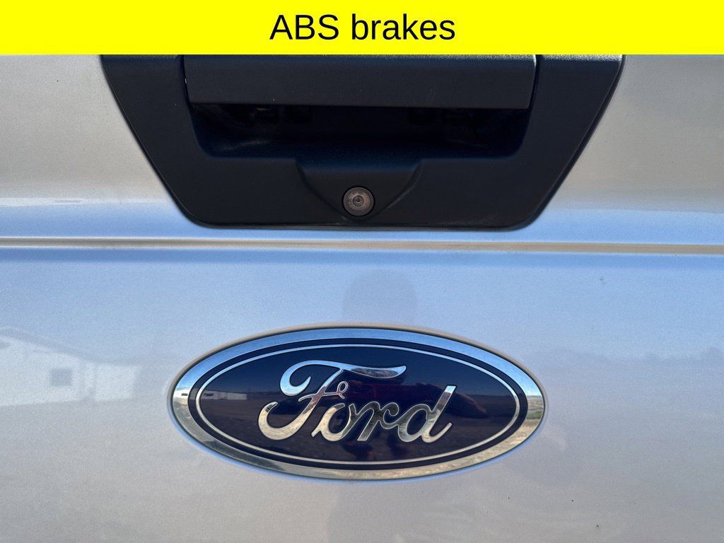 Used 2018 Ford F150 XLT AWD/4WD image 11