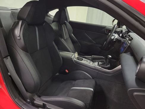 Used 2025 Toyota GR86 Premium w/ ALL Weather Mat Package (TMS) RWD image 26
