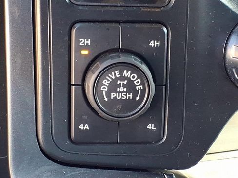 Used 2022 Ford F150 Lariat w/ Equipment Group 502A High image 24