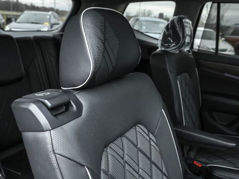 New 2026 Volkswagen Atlas SEL Premium R-Line AWD/4WD image 39