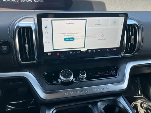 New 2026 Ford Expedition Platinum image 38