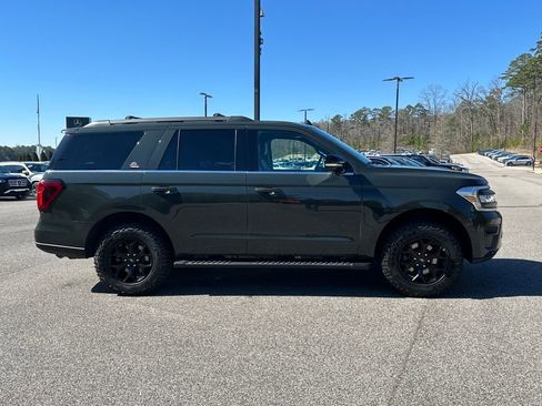 Used 2022 Ford Expedition Timberline image 14