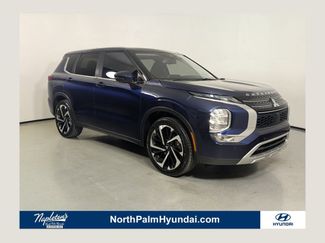 Used 2024 Mitsubishi Outlander SE FWD video 1