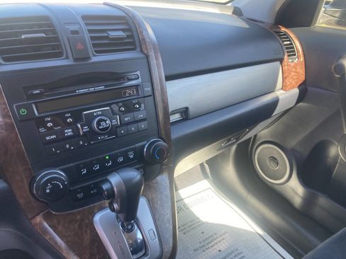 Used 2011 Honda CR-V SE image 9
