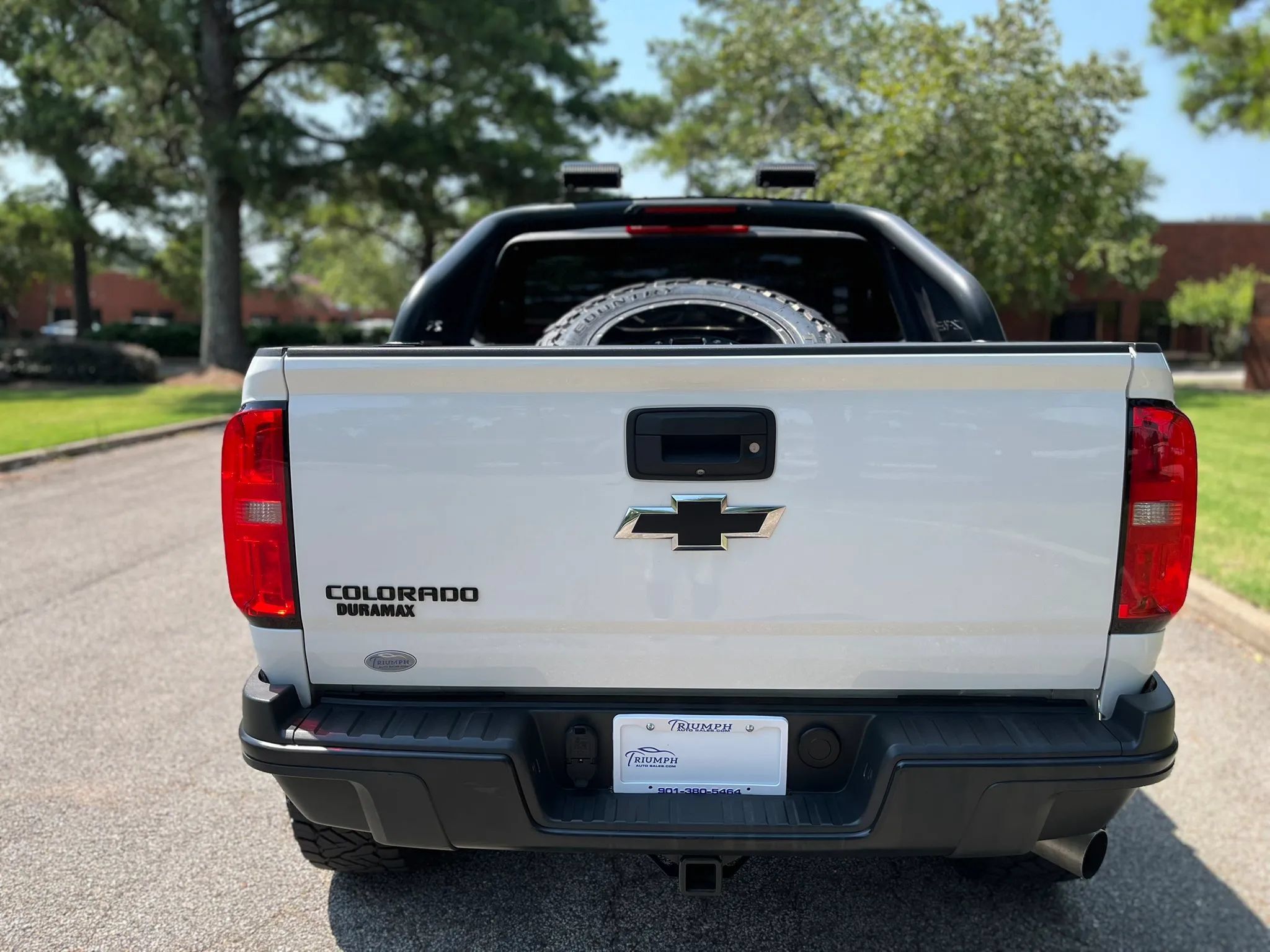 Used 2019 Chevrolet Colorado ZR2 w/ ZR2 Dusk Special Edition AWD/4WD image 4