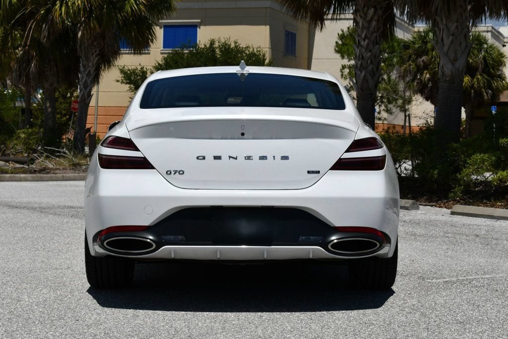 Used 2023 Genesis G70 3.3T RWD image 24