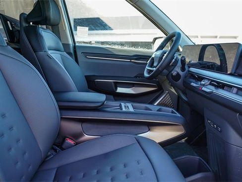 New 2026 Kia EV9 Wind image 18