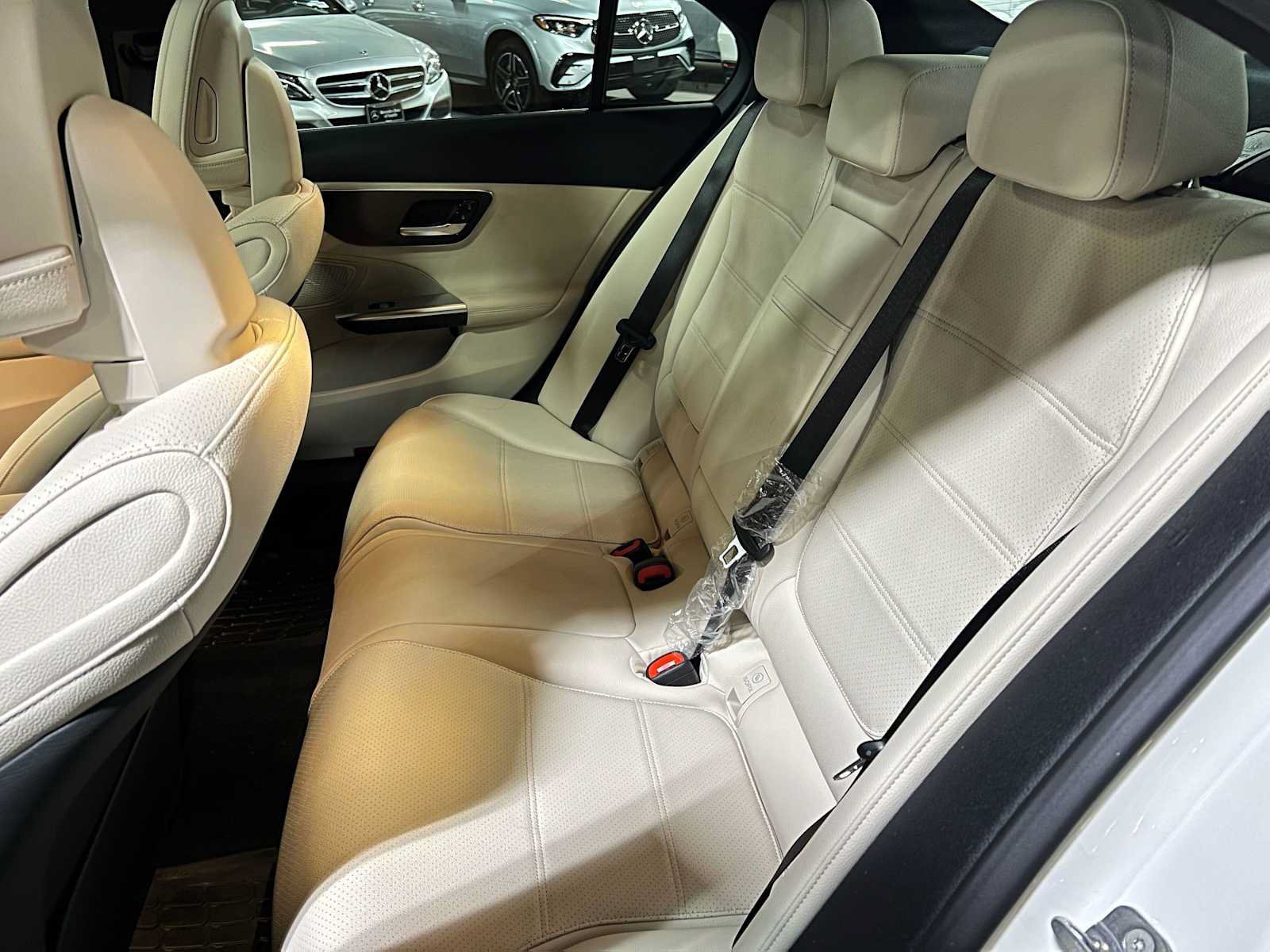 Used 2026 Mercedes-Benz C 300 4MATIC Sedan image 21