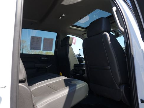 Used 2023 GMC Sierra 3500 Denali w/ Denali Ultimate Package AWD/4WD image 26