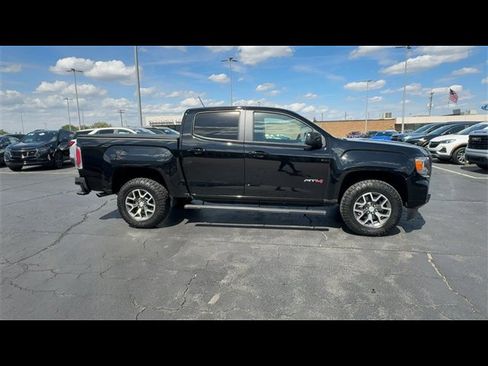 Certified 2022 GMC Canyon AT4 w/ Trailering Package image 9
