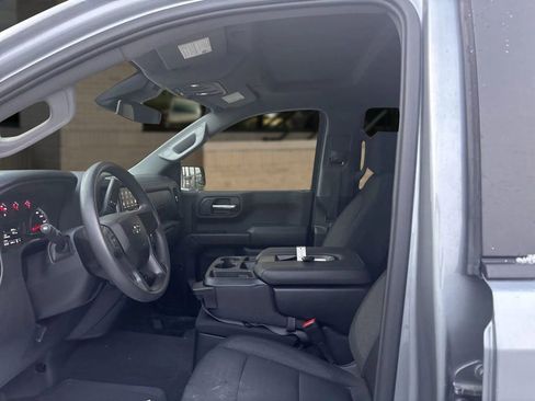 Used 2024 Chevrolet Silverado 1500 Custom Trail Boss w/ Dark Appearance Package image 29