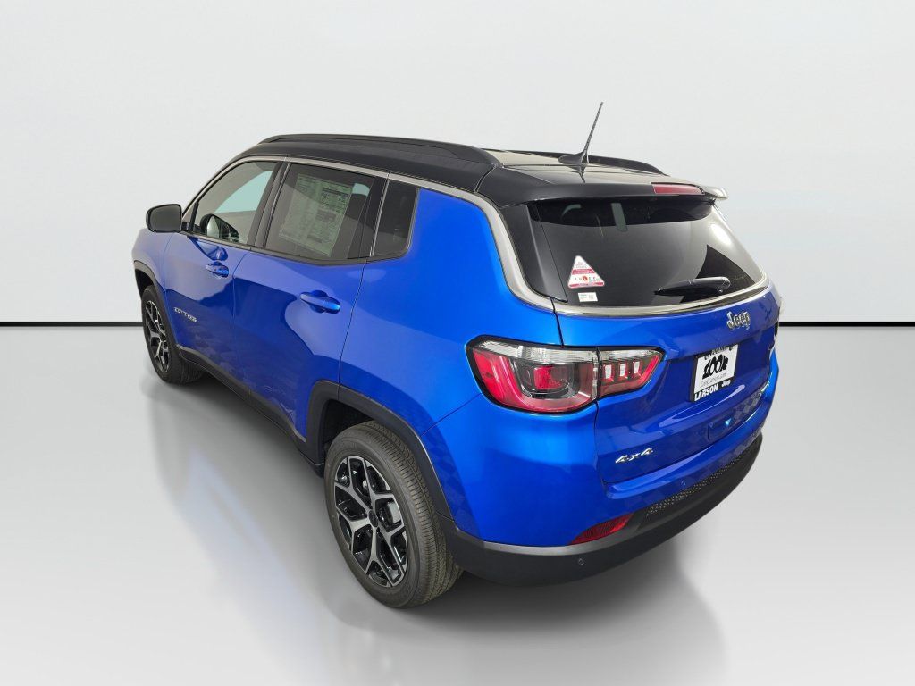 New 2026 Jeep Compass Limited AWD/4WD image 7