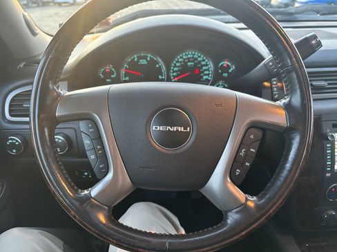 Used 2012 GMC Sierra 3500 Denali image 17