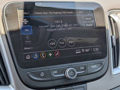 Used 2022 Chevrolet Malibu LT FWD image 22
